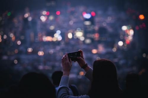 Capturing a city view at night - 843926