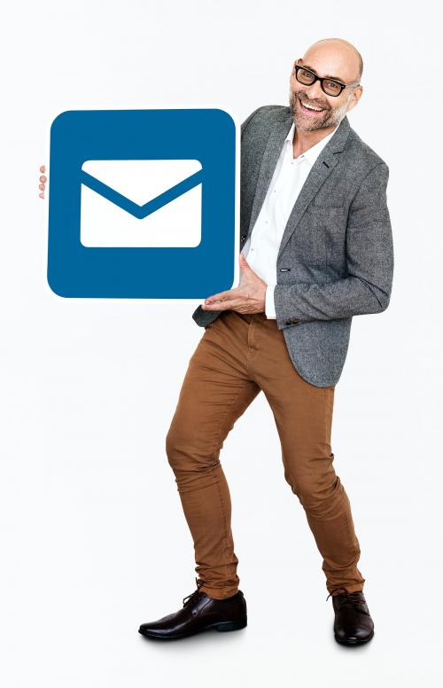 Happy businessman with an email icon - 468431