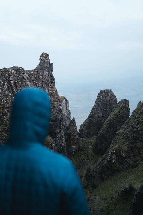 Female mountain climber at Quiraing on the Isle of Skye in Scotland - 936037