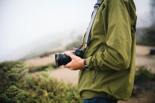 Photographer in the Chinese nature - 935504