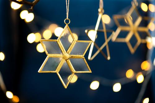 Festive golden snowflakes and stars hanging - 1231327