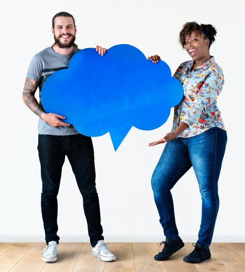 Cheerful couple holding speech bubble icon - 414619