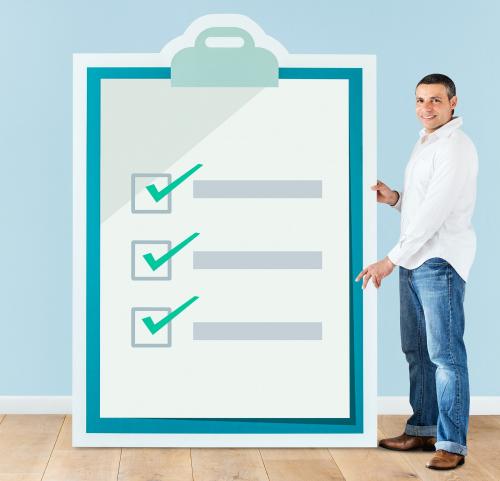 Man holding big clipboard mockup - 404793