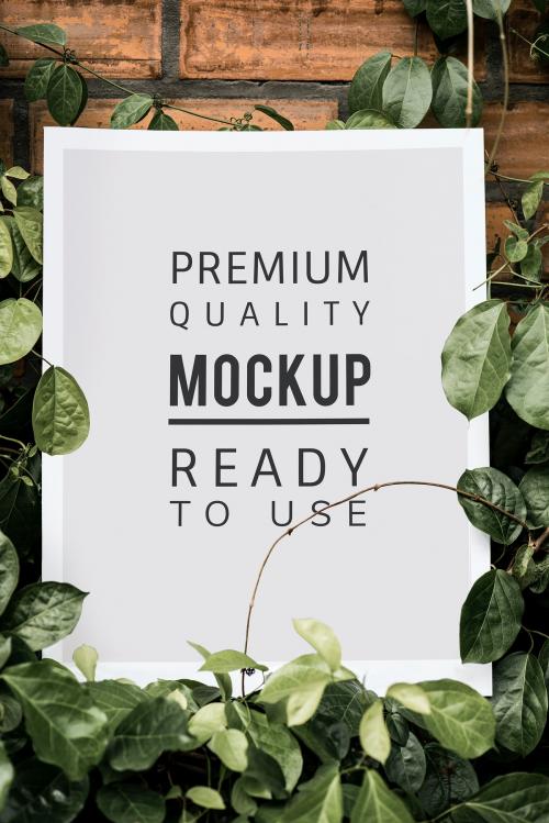 White poster mockup surrounded by leaves - 296557