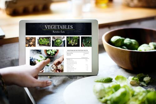 Vegetable nutrition facts information on a device screen - 94973