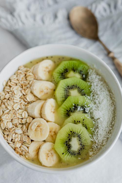 Healthy oatmeal breakfast bowl recipe idea closeup - 1198382