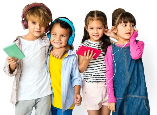 Group of Children Studio Concept - 7144