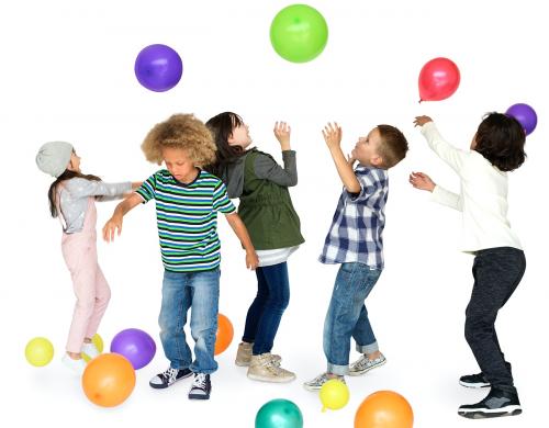 Children Smiling Happiness Playing Balloon - 7403