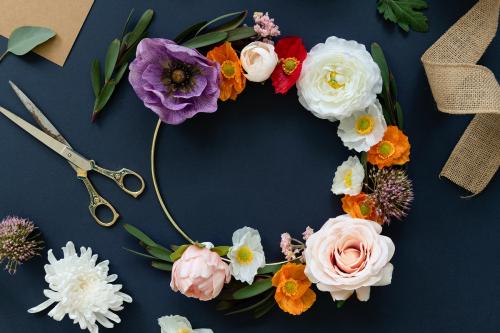 Botanical round frame on blue background - 1204218