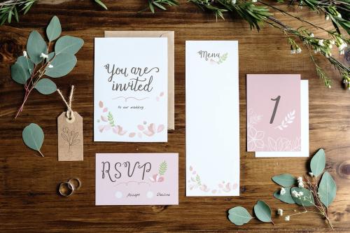 Flat lay floral wedding invitation mockup - 6091