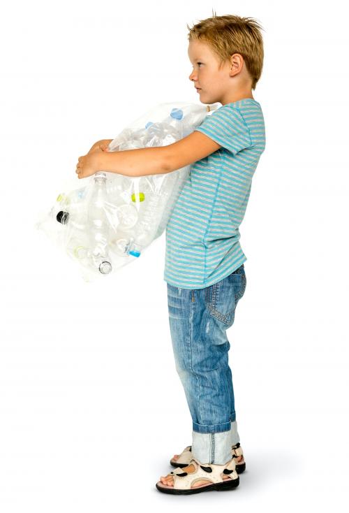 Young boy holding empty bottles - 5046