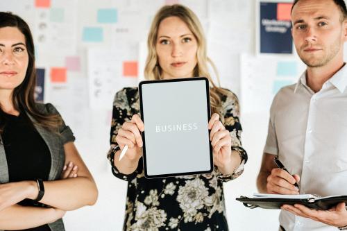 Businesswoman holding a digital tablet mockup - 1225024