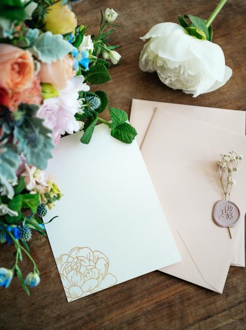 Colorful floral envelope mockup design - 1209971