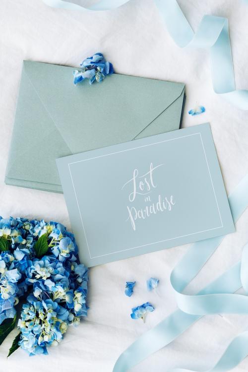 Blue envelope and card mockup with blue hydrangea - 1210276