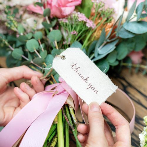 Beautiful bouquet with a thank you label mockup - 1212392