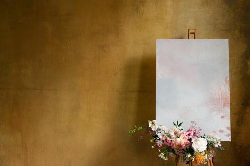 Painted canvas mockup with a bouquet of flowers - 1212402