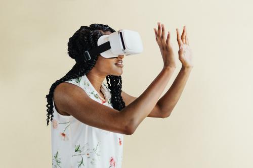 Black woman enjoying a VR headset mockup - 2030440