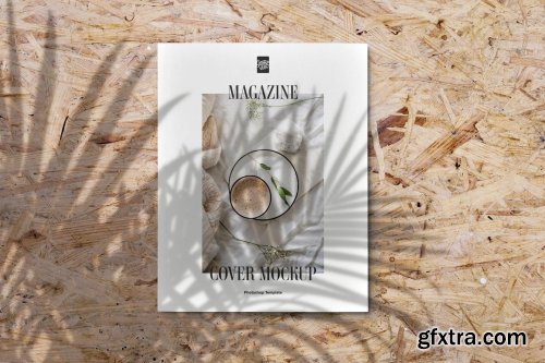 CreativeMarket - Magazine Cover Mockup Set 5337774