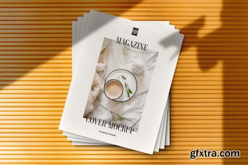 CreativeMarket - Magazine Cover Mockup Set 5337774