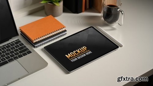 Smartphone laptop and tablete mockup