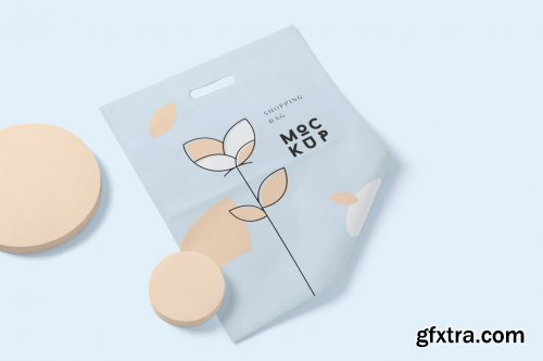 5 Beautiful Shopping Bag Mockups