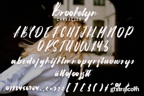 Brookelyn - Script Font