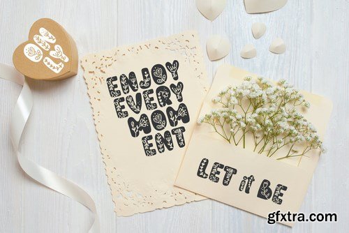 Flower Hand Drawn display Font