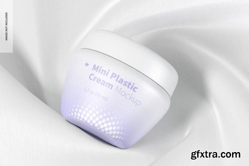 Mini plastic cream jars with lid mockup