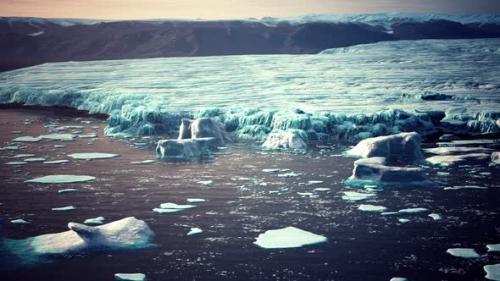 Videohive - Small Icebergs and Ice Floes in the Sea Near Iceland - 32550511 - 32550511