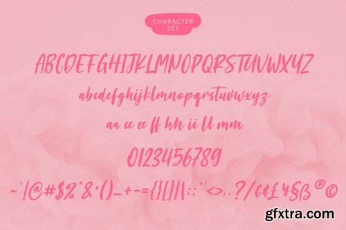 Sollitairy Script Font