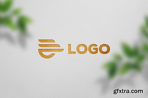 luxury gold logo mockup 8C7CFCJ