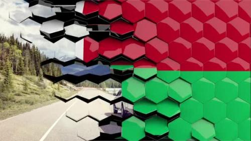 Videohive - Madagascar Flag Hexagon Transition - 4K Resolution - 33350344 - 33350344