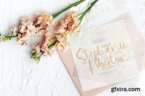 Saturday Crush - Handwritten Font