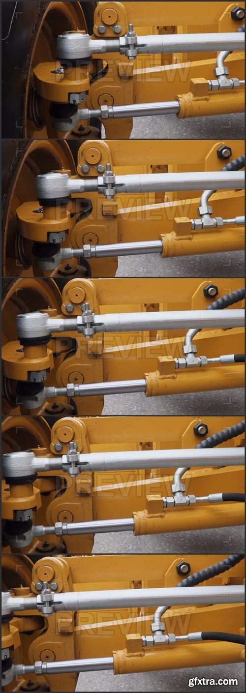 Hydraulic System Close Up 1026486