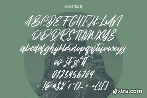 Gunstages Slanted Script Font