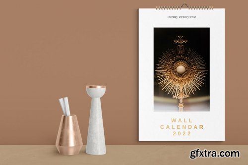 Golden Date Wall Calendar 2022