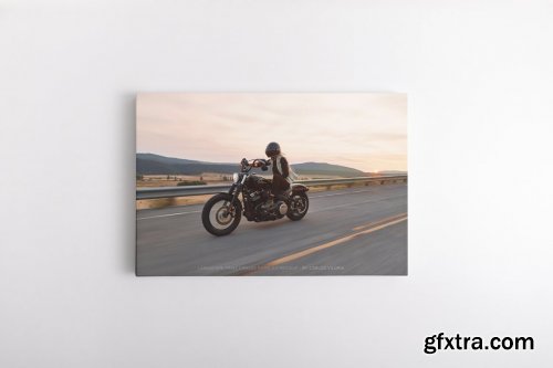 CreativeMarket - Landscape Canvas Ratio 3x2 Mockup 04 4699139