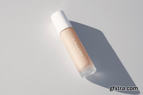 Logo mockup foundation make up 