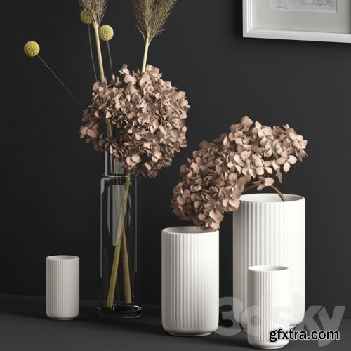 Decor with dry flowers