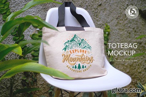 Totebag Mockup BDVUCDR