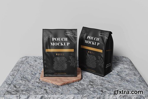 Plastic Pouch Mockup KMASZWQ