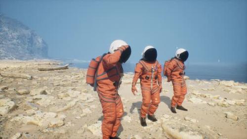 Videohive - Astronauts explore the mysterious landscapes of an alien planet - 47775447 - 47775447