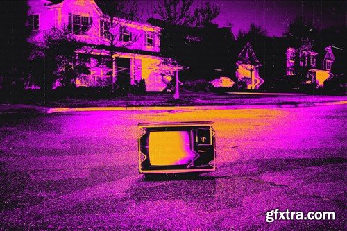 Creepy TV Glitch Photo Effect GG4RB2K