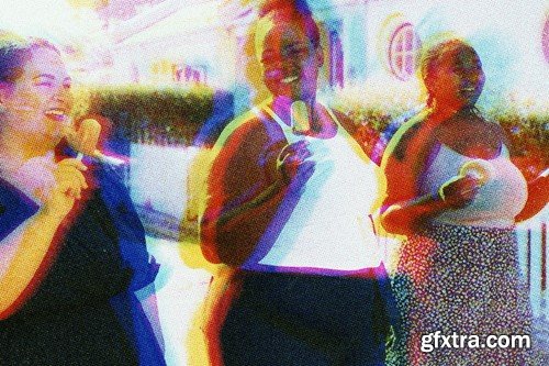 Triple Blurred Photo Effect GGNFHVA