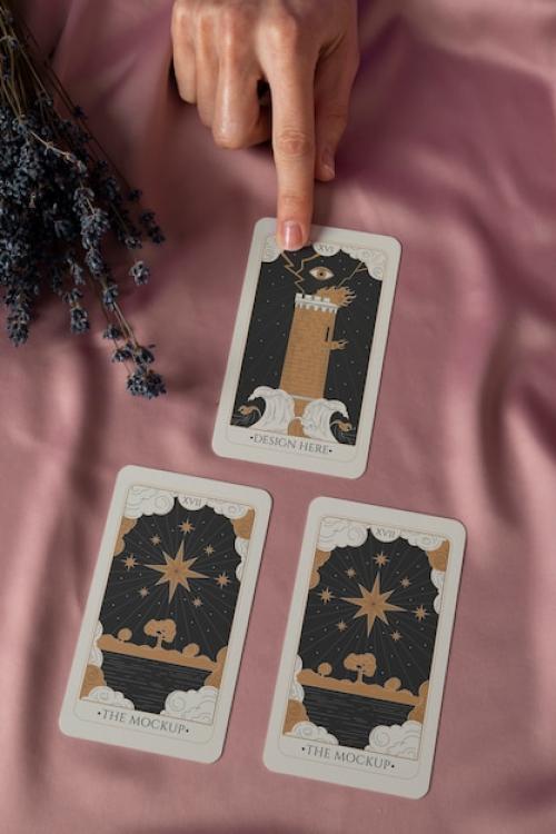 Premium PSD | Top view tarot cards reading mockup Premium PSD