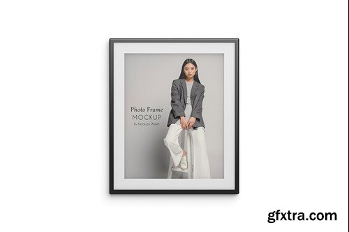 Photo Frame Mockup 74H8Y7R