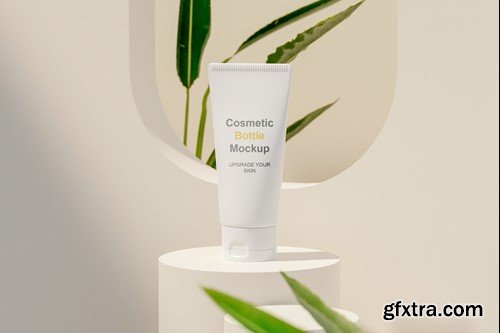 Cosmetics Mockup 8QNMPTG