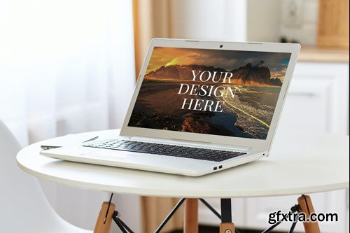 Laptop Mockups LR3LTLP