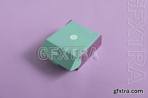 Clothing Packaging Box Mockup BZH2ZNR