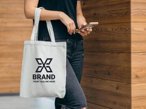 10 Tote Bag Mockups